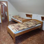 Apartment Zanati Apartmannhaz