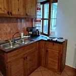 Zanati Apartmannhaz Apartment *