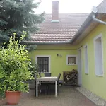Zanati Apartmannhaz Apartment Nagykapornak