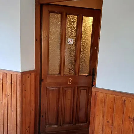 Zanati Apartmannház Apartamento Nagykapornak
